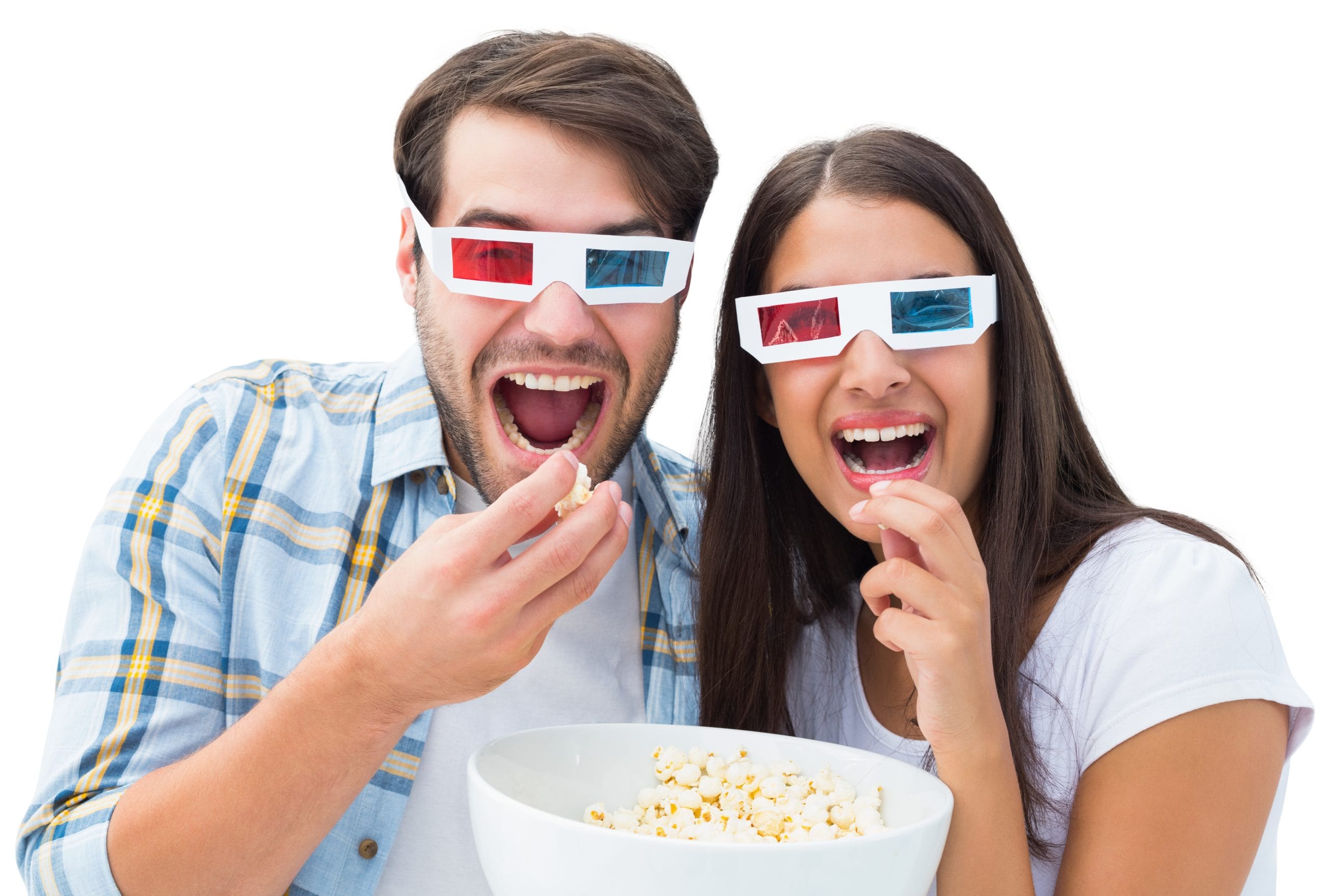 Couple regardant Atlas Pro ONTV avec lunettes 3D et popcorn